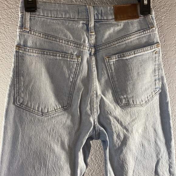 Madewell The Perfect Vintage Straight Fitzgerald Wash Jeans - Picture 10 of 16
